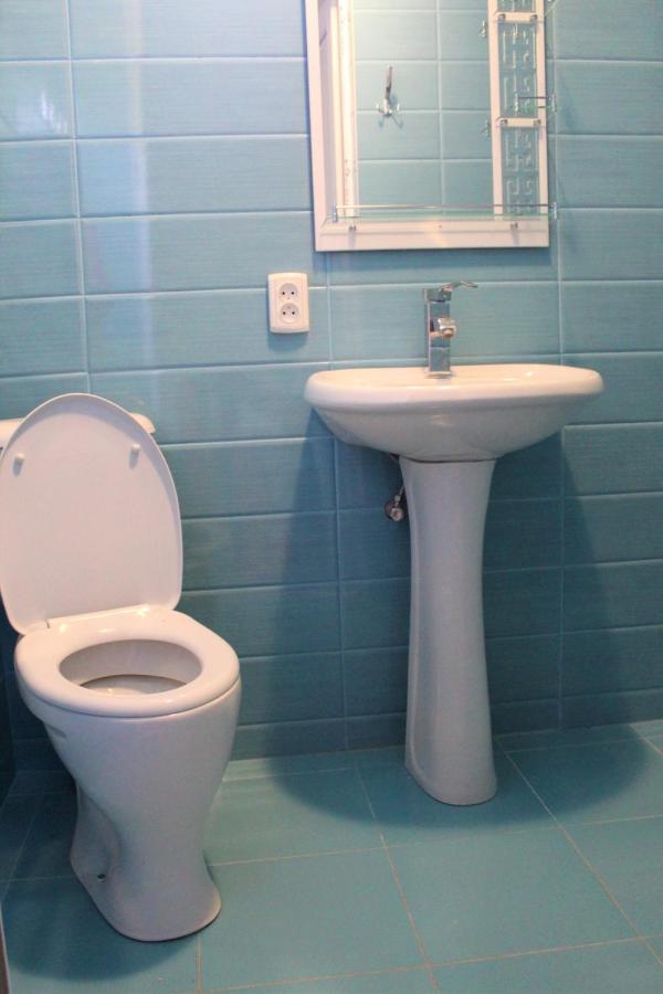 Guest House Racha Ambrolauri Bagian luar foto