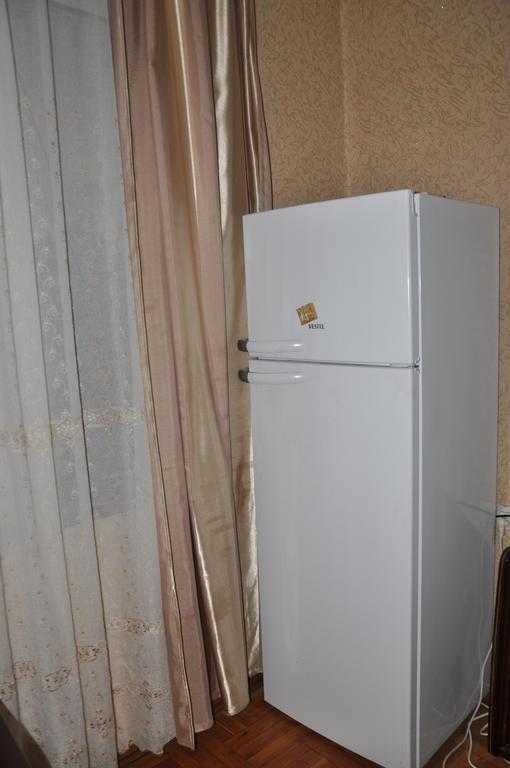 Guest House Racha Ambrolauri Bagian luar foto